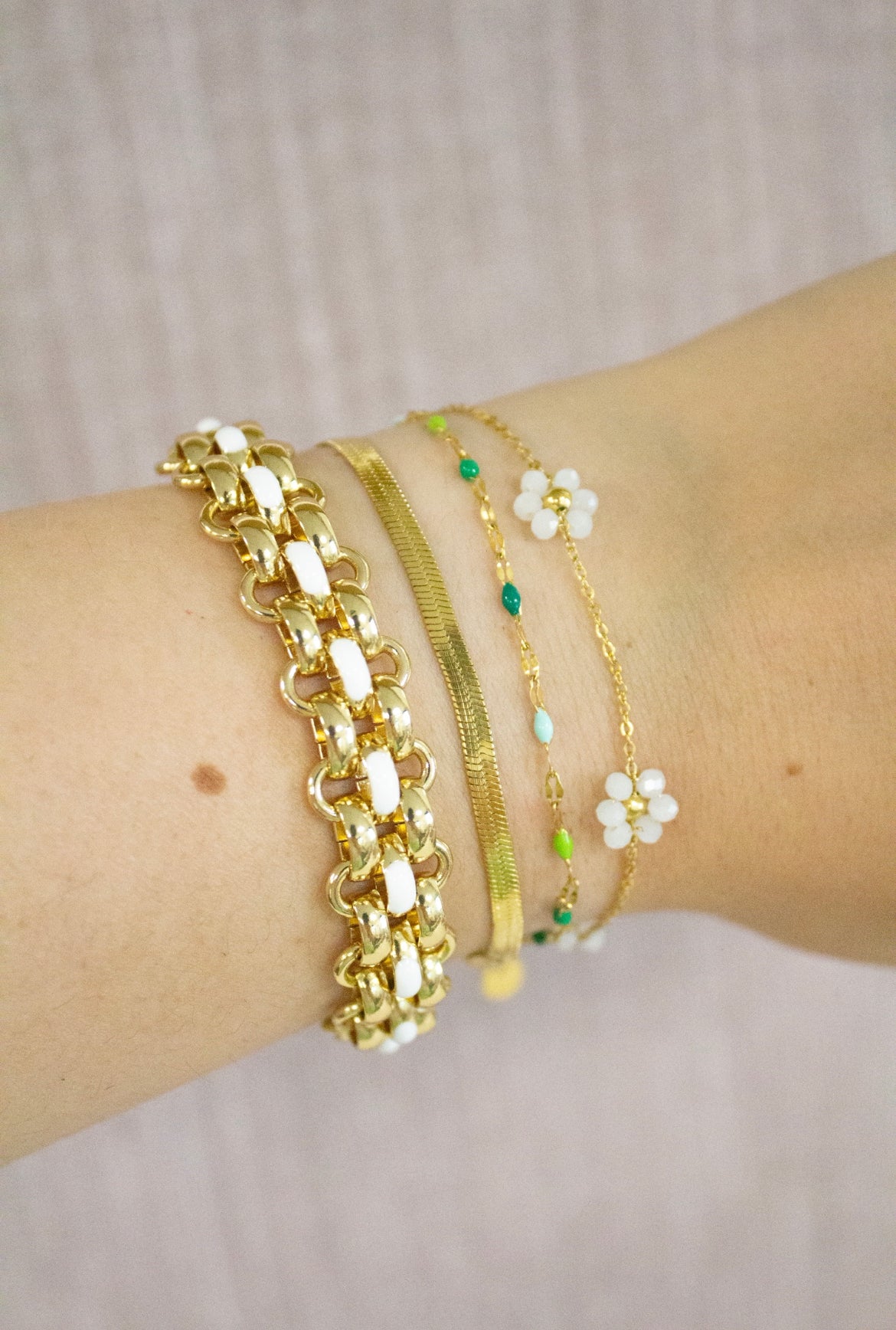 ARMBAND COLORED CHAIN