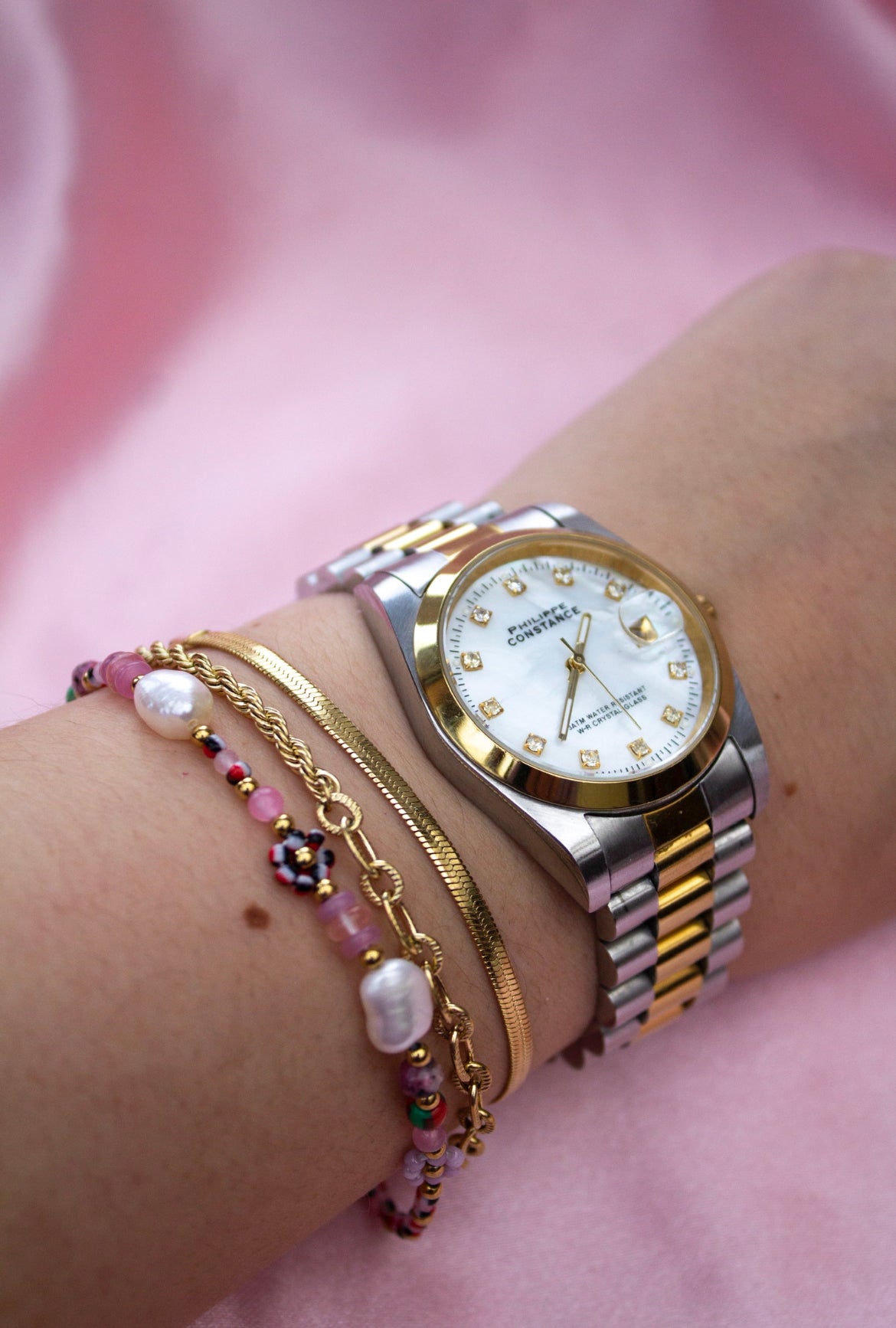 HORLOGE MULTICOLOR