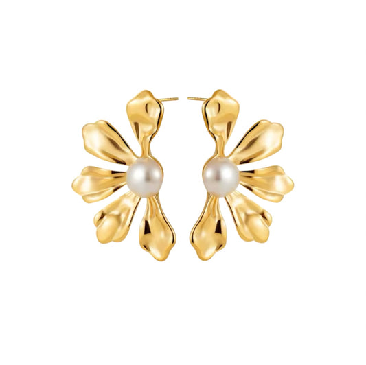 OORBELLEN FLOWER WITH PEARL