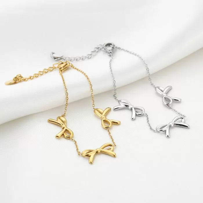 ARMBAND STRIKJES