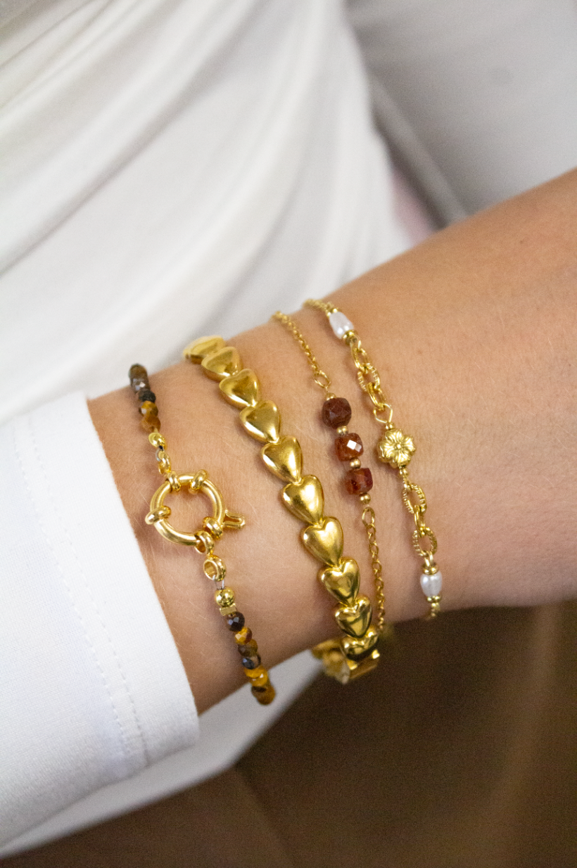 ARMBAND DRIE STEENTJES
