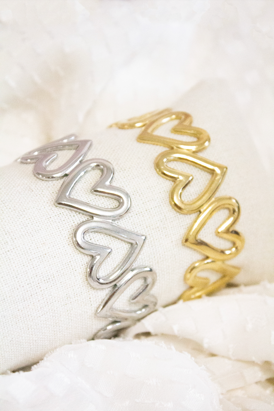 ARMBAND BANGLE HART