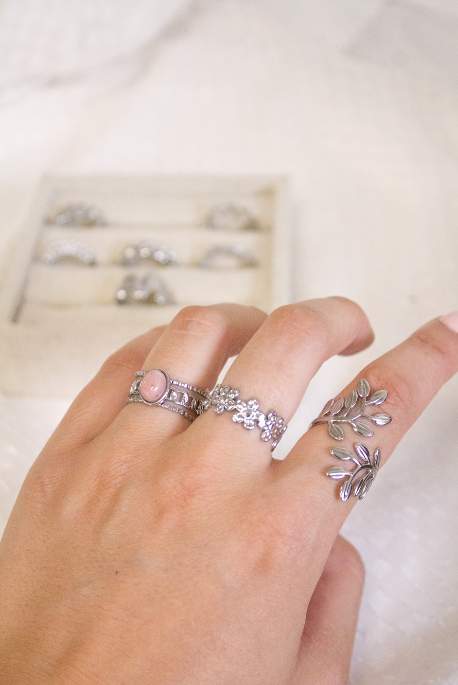 RING PRETTY FLOWER