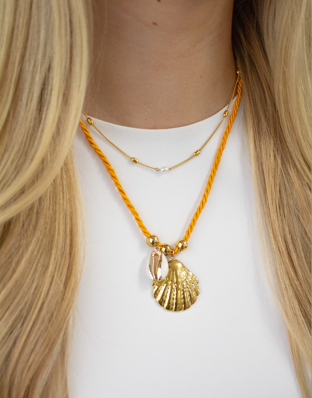 KETTING ORANJE SCHELPEN