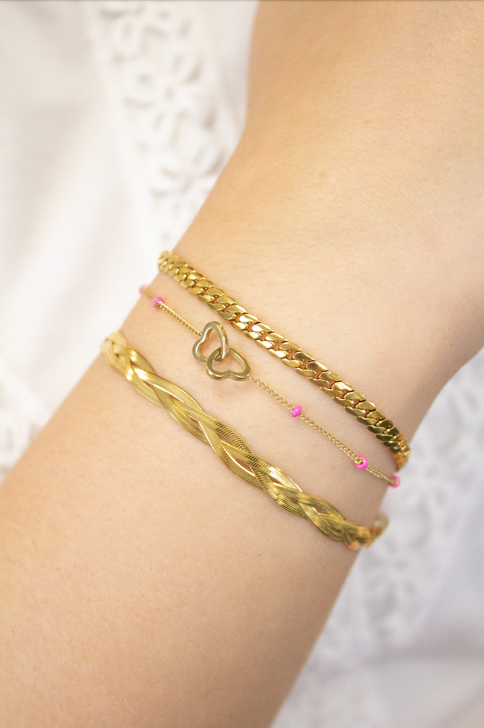 ARMBAND COLORED HEARTS