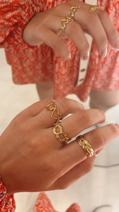 RING OPEN HEARTED