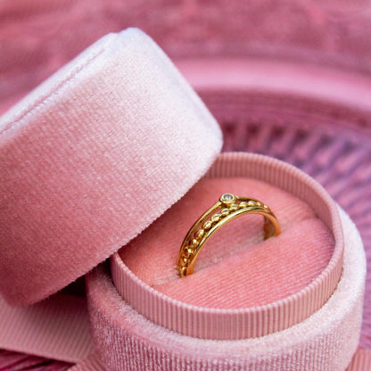RING DAPHNE