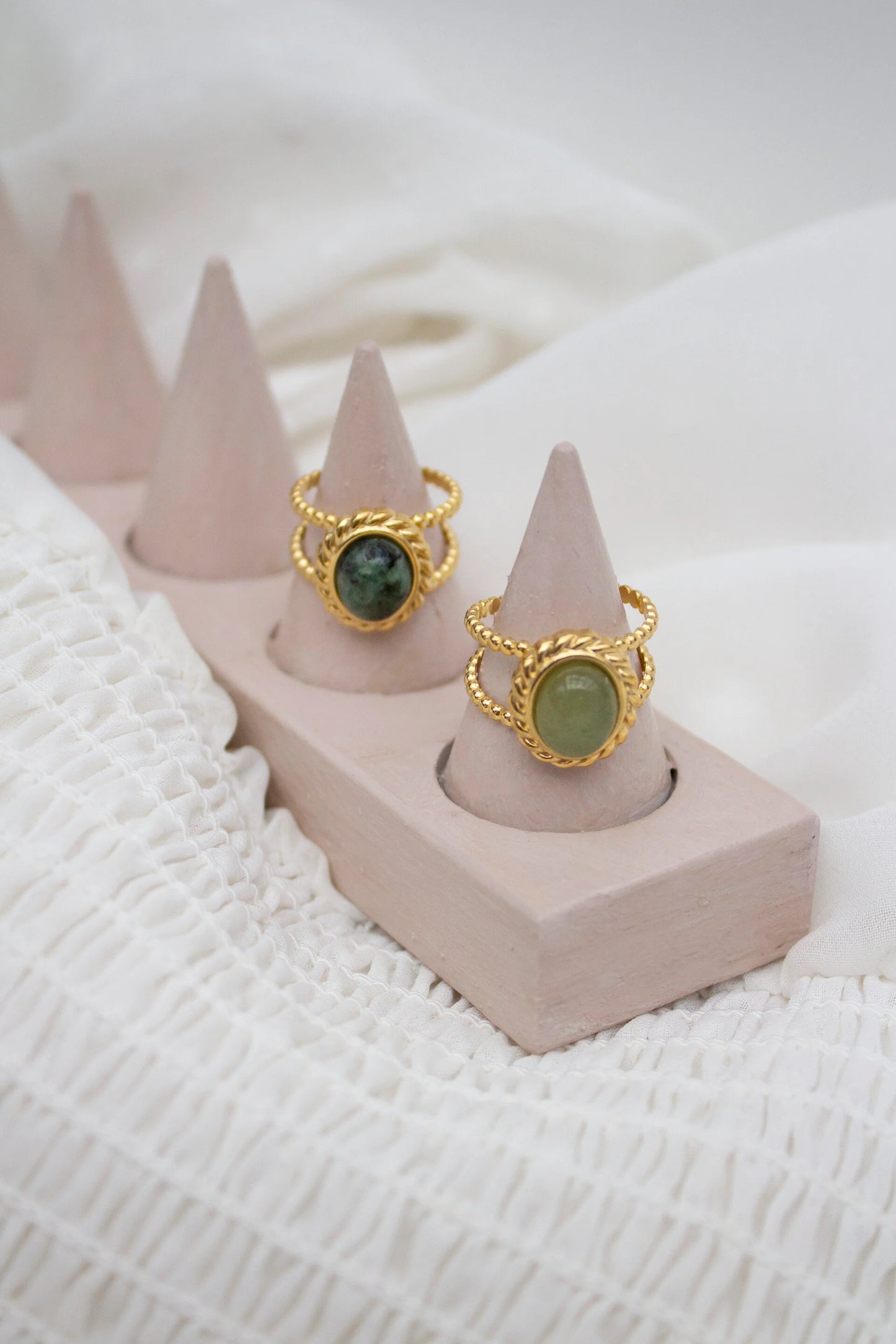 RING STONE