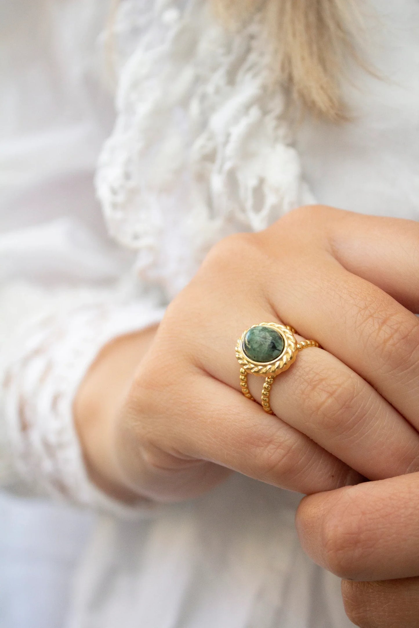 RING STONE
